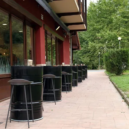 Txikierdi Alde Auto Check-in Hotel Oiartzun