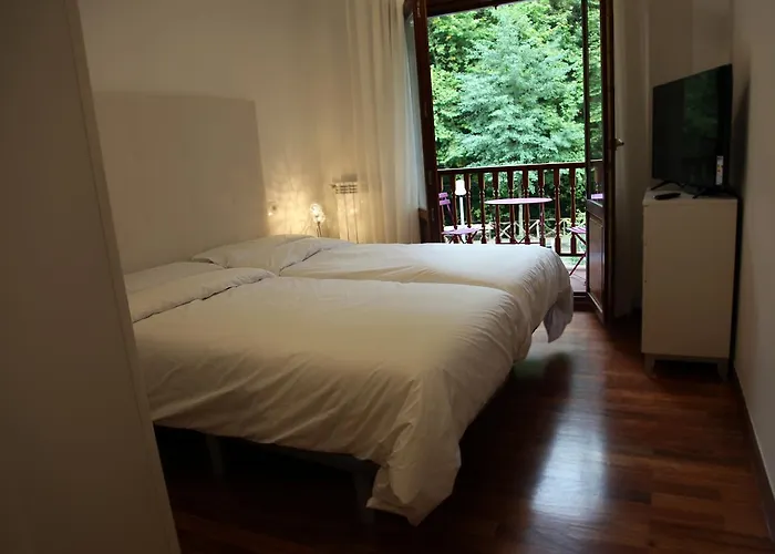 Txikierdi Alde Auto Check-in 3* Oiartzun